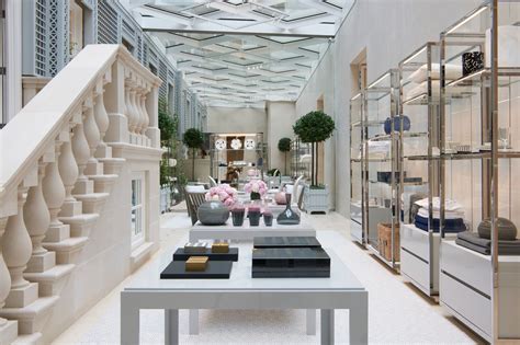 dior boutique london.